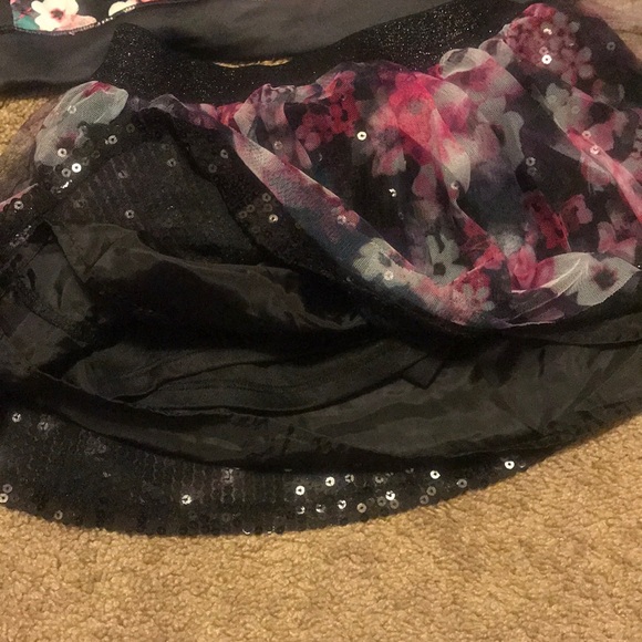 Adorable justice outfit - Picture 3 of 4